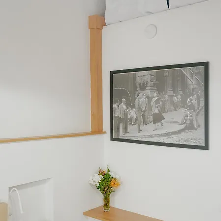 Florence Rooms 3*