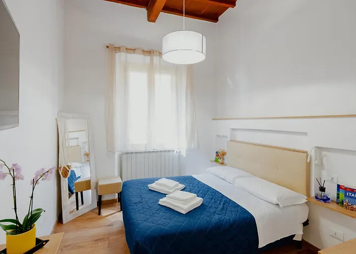 Florence Rooms 3*
