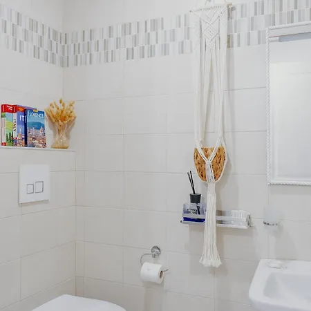 فندق مبيت وإفطار Florence Rooms